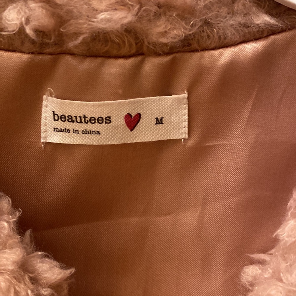 Vest - Picture 3 of 3